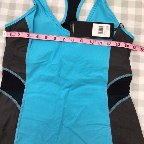 NWT Karma Blue Black Racerback Tank Top L Built-In Bra Yoga Gym Training Active - Picture 9 of 12